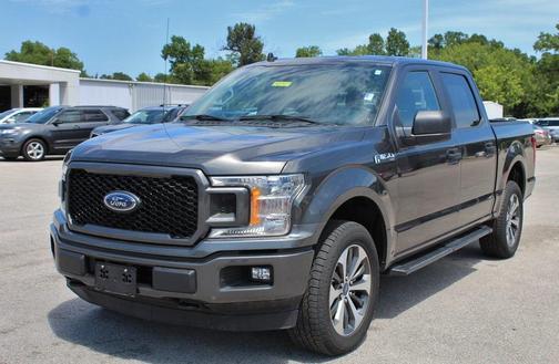 Photo 2 of 16 of 2020 Ford F-150 XL