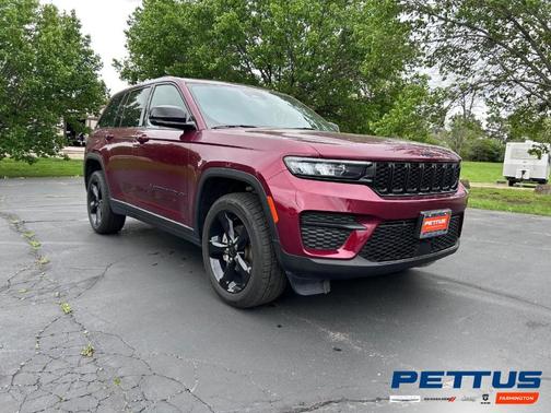 2022 Jeep Grand Cherokee Altitude
