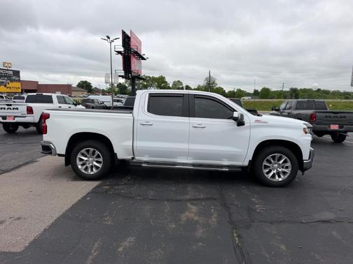Summit White / White 2022 Chevrolet Silverado 1500 Limited LTZ