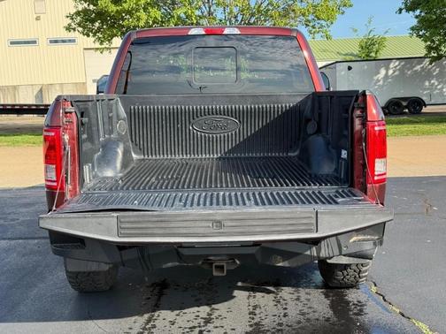 Ruby Red Metallic Tinted Clearcoat 2016 Ford F-150 XLT