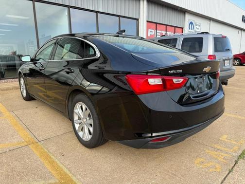 Mosaic Black Metallic 2024 Chevrolet Malibu LT