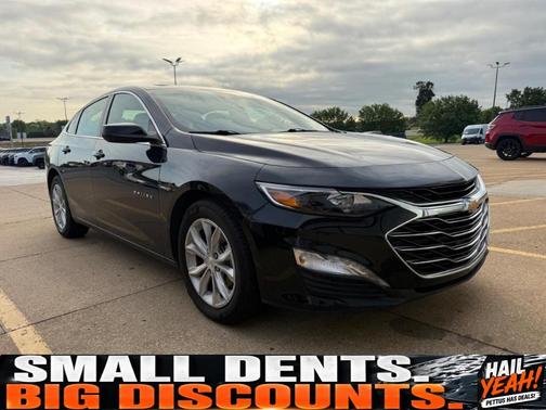Mosaic Black Metallic 2024 Chevrolet Malibu LT