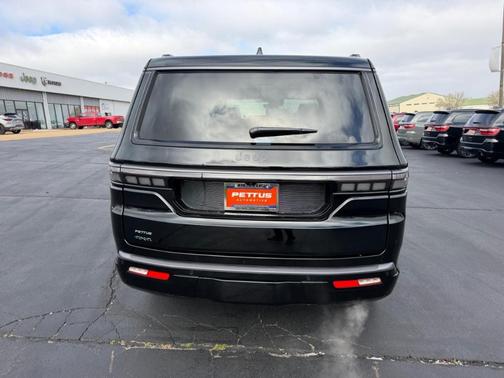 Gloss Black 2026 Jeep Grand Wagoneer Limited