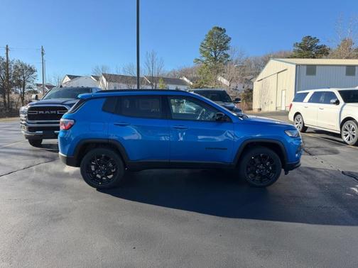 2026 Jeep Compass Latitude