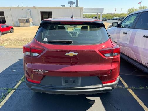 Crimson Metallic 2022 Chevrolet Trailblazer LS
