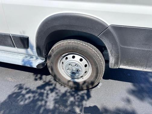 2023 RAM ProMaster 2500 Base