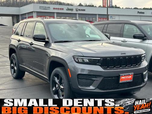 Metallic 2025 Jeep Grand Cherokee Laredo