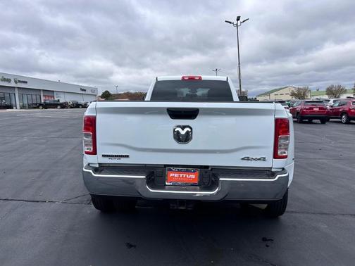 2024 RAM 3500 Big Horn