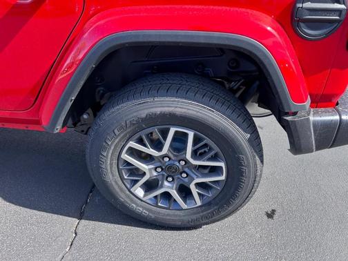 2025 Jeep Wrangler Sahara