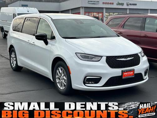 Bright White Clearcoat 2026 Chrysler Pacifica Select FWD