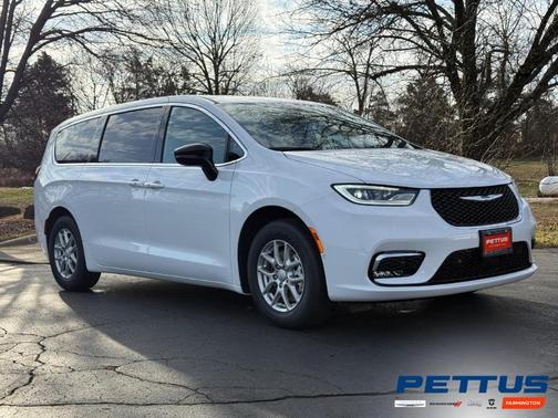 2026 Chrysler Pacifica Select FWD