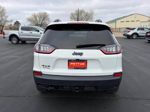 2020 Jeep Cherokee Latitude