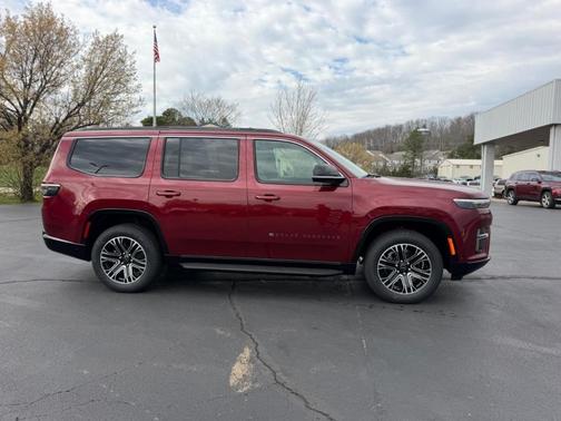 2026 Jeep Grand Wagoneer Base