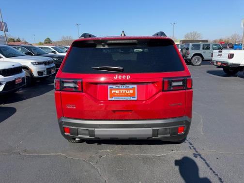 2026 Jeep Cherokee LAREDO/LIMITED