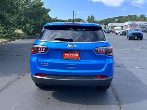 2025 Jeep Compass Sport