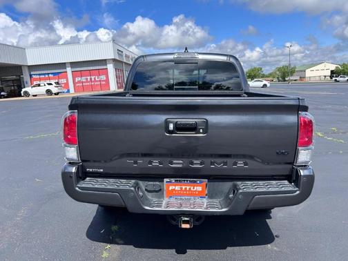 2022 Toyota Tacoma TRD Off Road