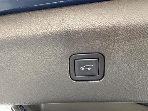Blue Metallic 2022 Buick Enclave Premium