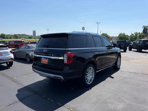 Agate Black Metallic 2023 Ford Expedition Platinum