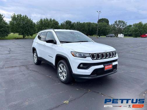 2025 Jeep Compass Latitude