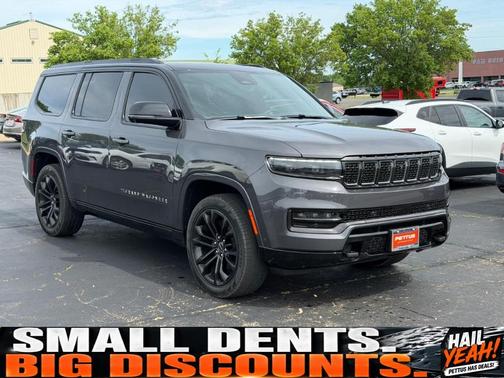 Metallic 2024 Jeep Grand Wagoneer Series II