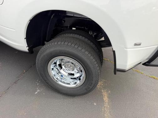 Bright White Clearcoat 2026 RAM 3500 Tradesman