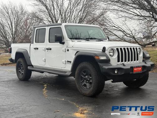 2020 Jeep Gladiator Sport