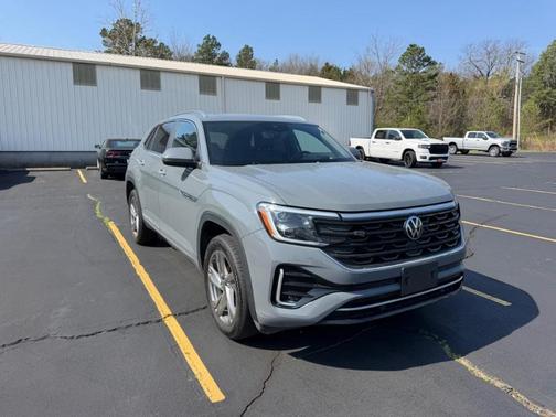 2024 Volkswagen Atlas Cross Sport 2.0T SEL R-Line