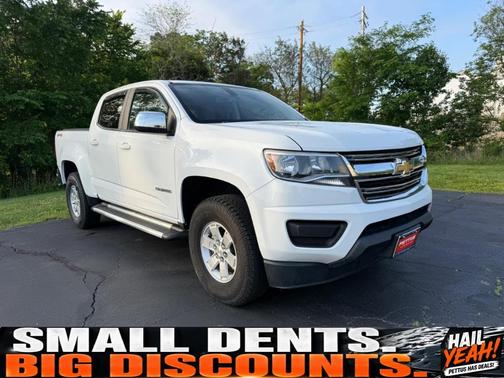 Summit White / White 2017 Chevrolet Colorado WT