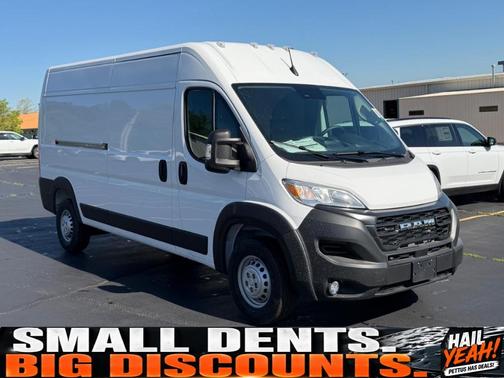 Bright White Clearcoat 2026 RAM ProMaster 2500 High Roof