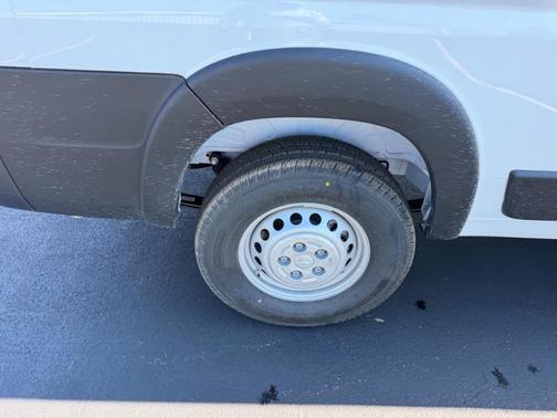 Bright White Clearcoat 2026 RAM ProMaster 2500 High Roof