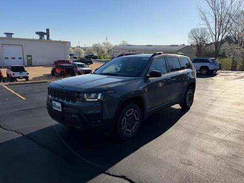 Sting Gray Clearcoat 2026 Jeep Cherokee LAREDO/LIMITED