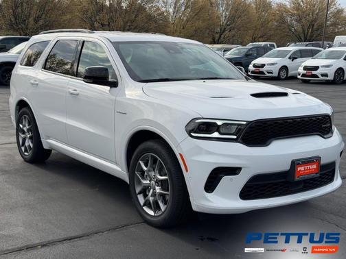 White Knuckle Clearcoat 2026 Dodge Durango GT HEMI V8