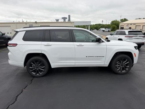 Bright White Clearcoat 2026 Jeep Grand Cherokee L Limited Reserve 4x4