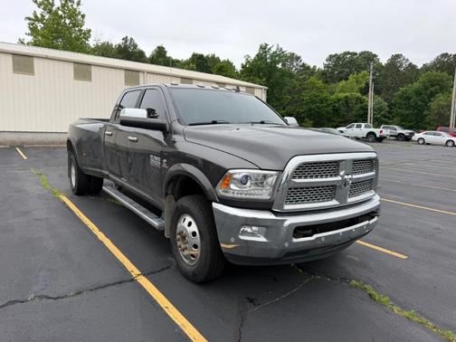 Granite Crystal Clearcoat Metallic 2017 RAM 3500 Laramie