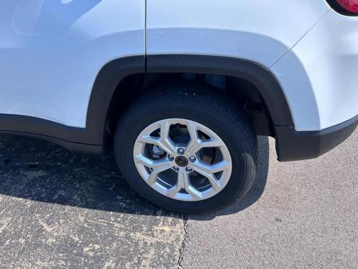 2025 Jeep Compass Sport