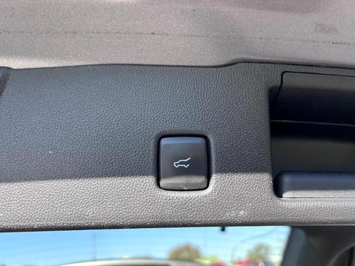 2022 Ford Escape Titanium Hybrid