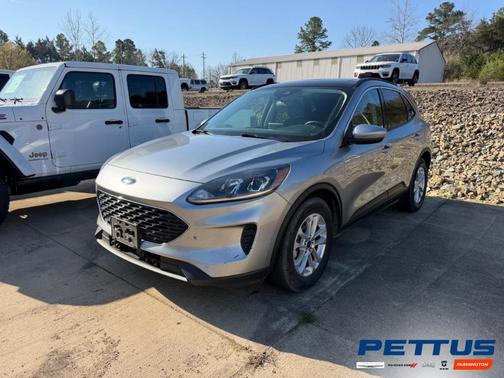 2021 Ford Escape SE