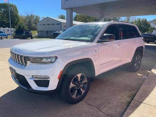 2024 Jeep Grand Cherokee 4xe Base