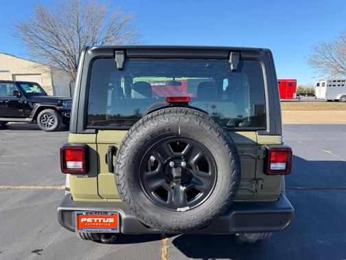 2026 Jeep Wrangler Sport