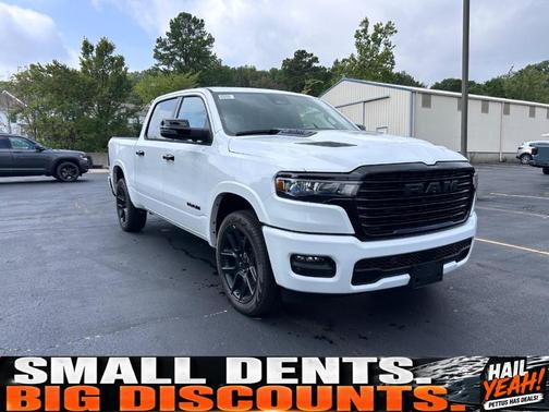 Bright White Clearcoat 2026 RAM 1500 Laramie