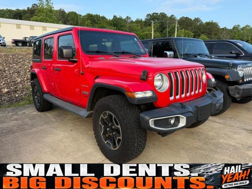 Firecracker Red Clearcoat 2019 Jeep Wrangler Unlimited Sahara