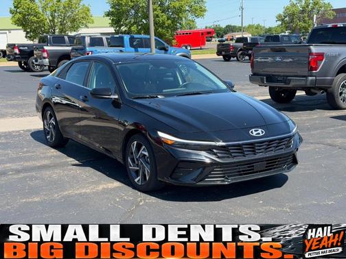 Black 2024 Hyundai ELANTRA SEL