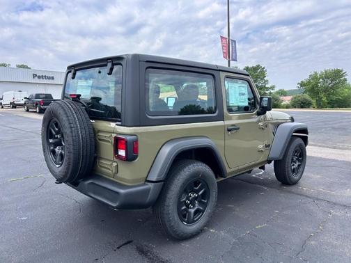 2025 Jeep Wrangler Sport