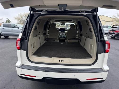 2018 Lincoln Navigator L Reserve
