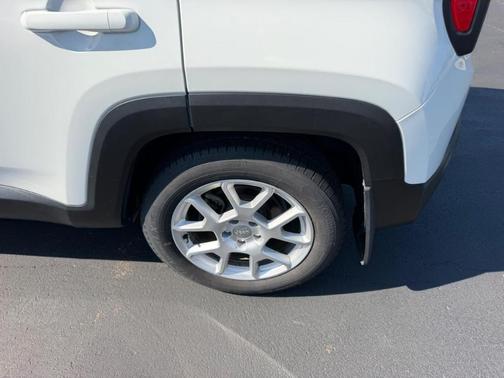 Alpine White Clearcoat 2020 Jeep Renegade Latitude
