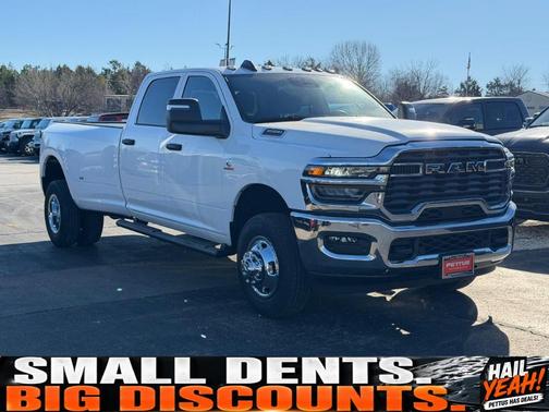 Bright White Clearcoat 2026 RAM 3500 Tradesman