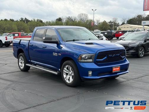 Blue Streak Pearlcoat 2018 RAM 1500 Sport