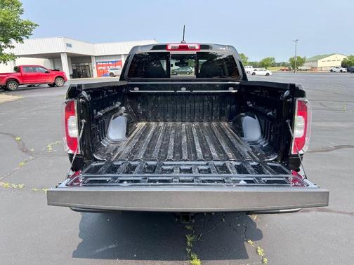 2022 GMC Canyon AT4