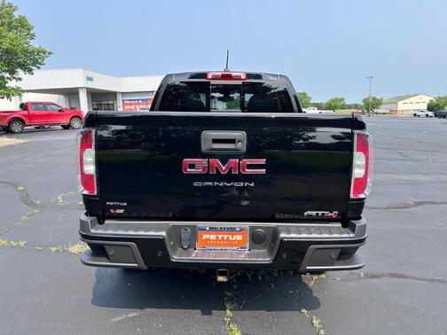 2022 GMC Canyon AT4