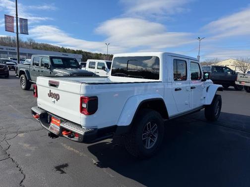 2026 Jeep Gladiator Mojave